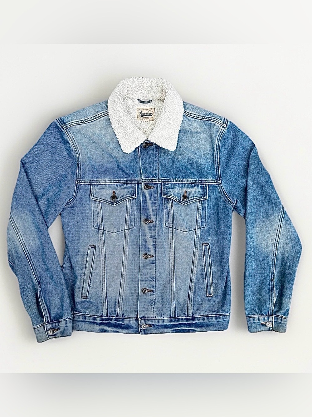 American Vintage Manufacturing Co. EST. 1976 Sherpa Collared Jean Jacket Size M